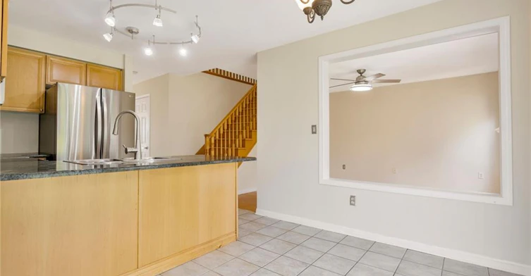 2204 Grand Oak Trail, Oakville, ON, L6M 4S6 - 11