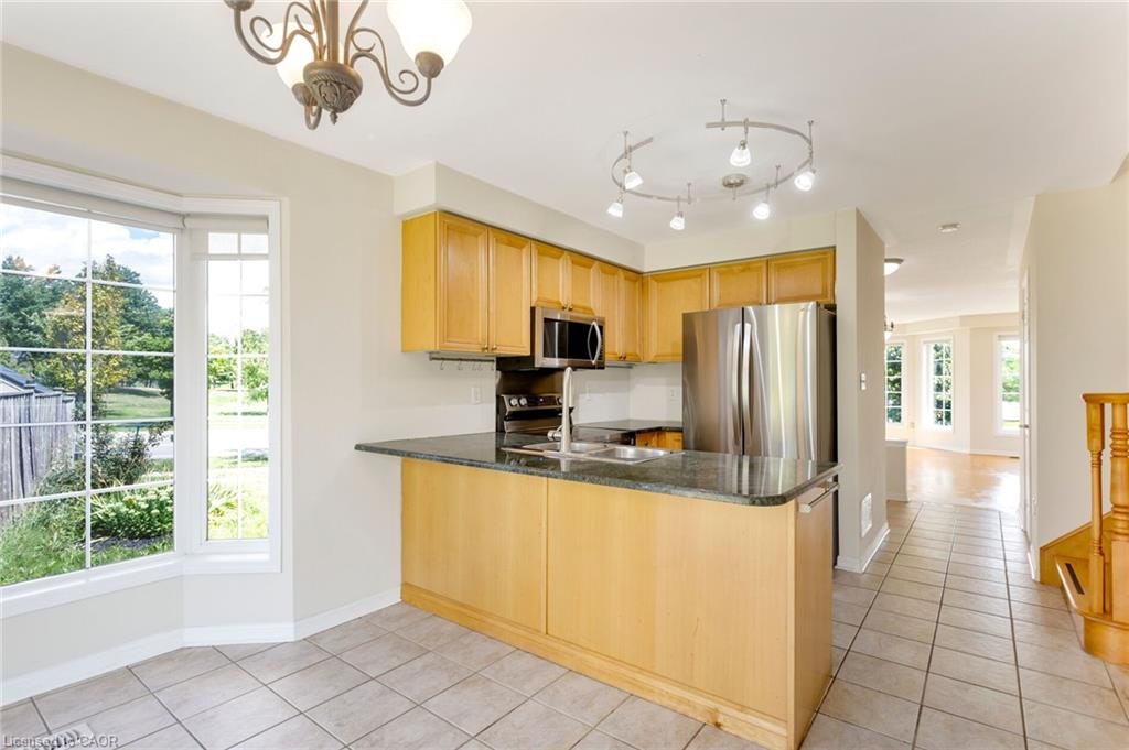 2204 Grand Oak Trail, Oakville, ON, L6M 4S6 - 7