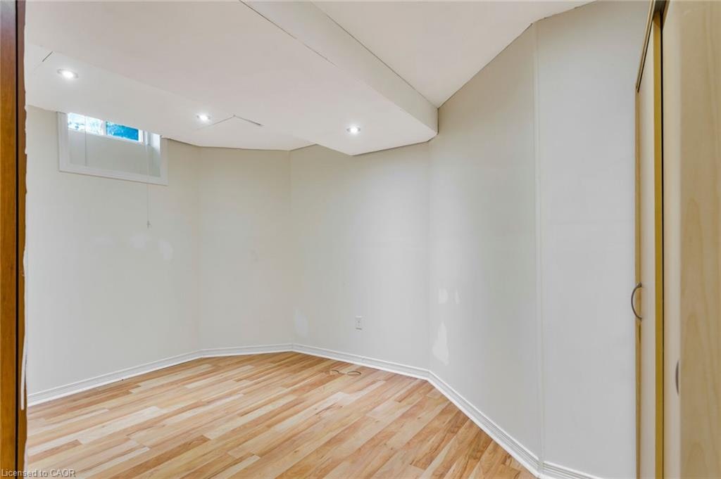 2204 Grand Oak Trail, Oakville, ON, L6M 4S6 - 37
