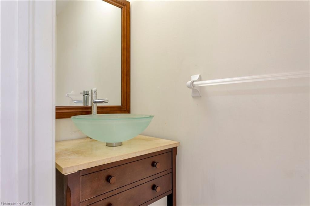 2204 Grand Oak Trail, Oakville, ON, L6M 4S6 - 6