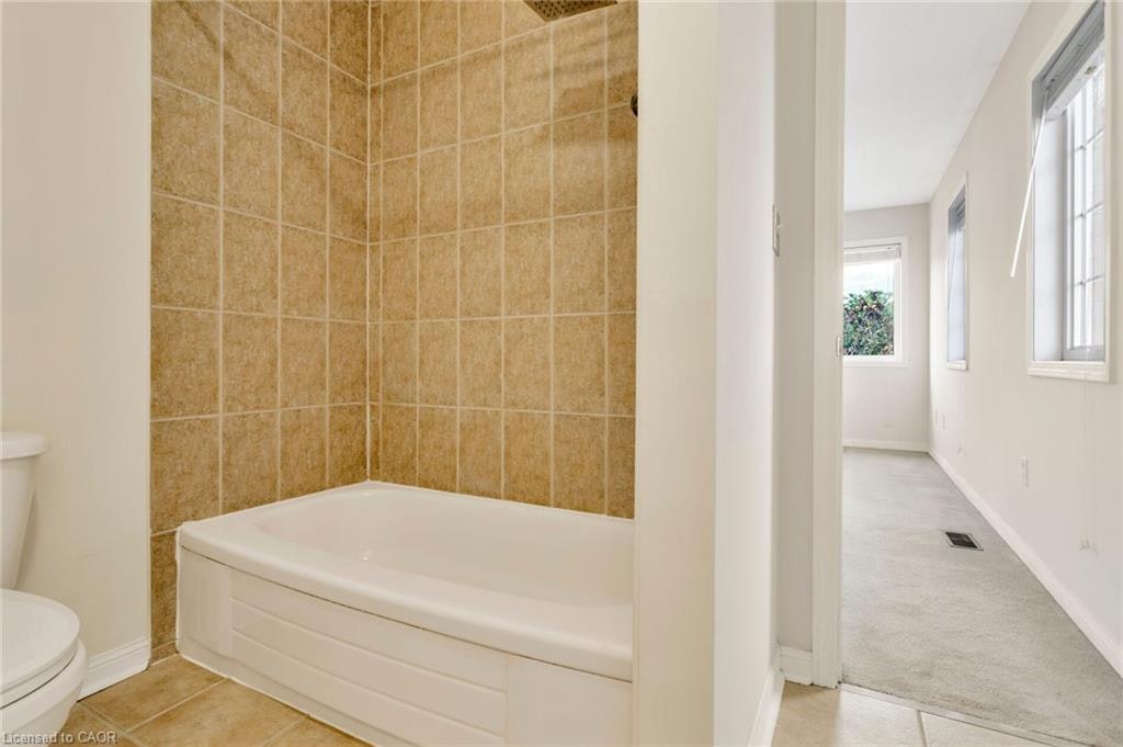 2204 Grand Oak Trail, Oakville, ON, L6M 4S6 - 20