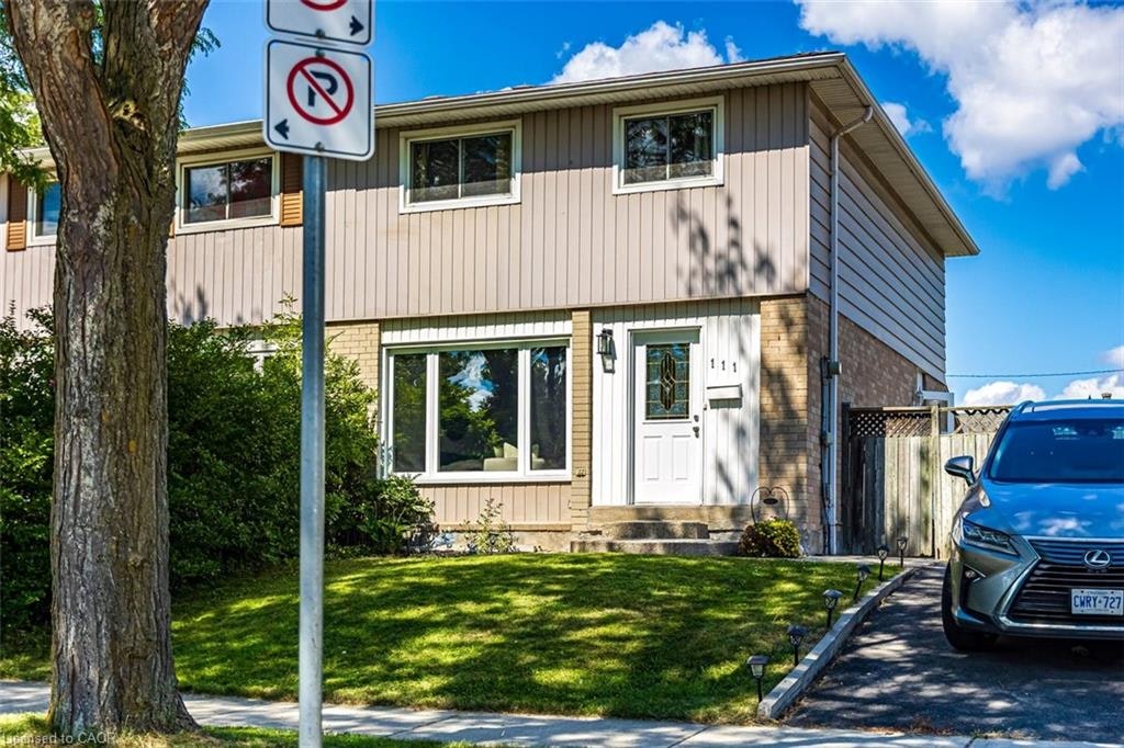 111 Larch Street, Hamilton, ON, L8T 4P4
