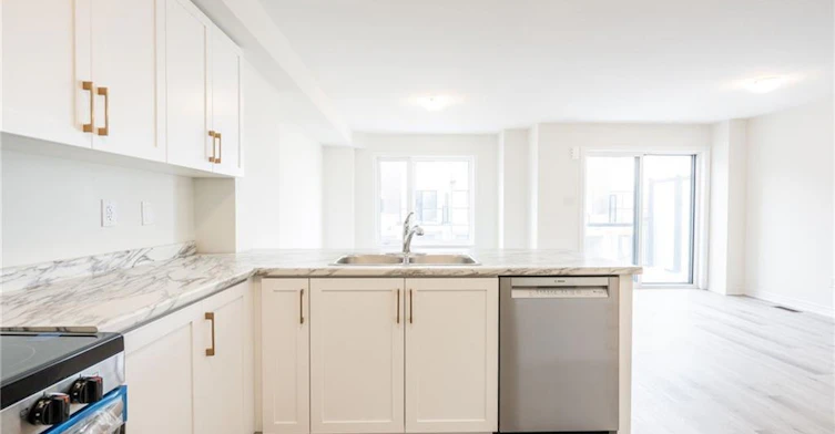 28 Dryden Lane, Hamilton, ON, L8H 0B6 - 11