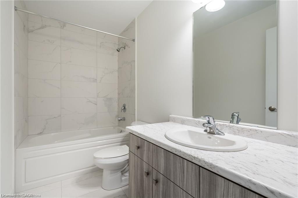 28 Dryden Lane, Hamilton, ON, L8H 0B6 - 15