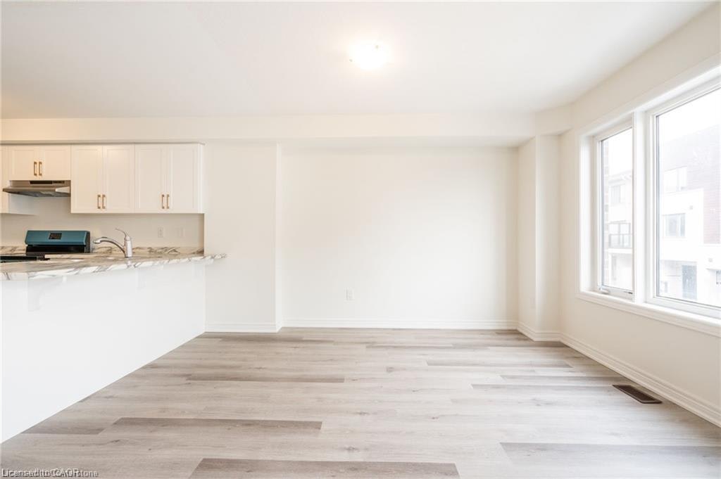 28 Dryden Lane, Hamilton, ON, L8H 0B6 - 7