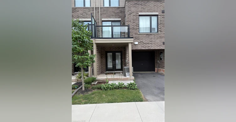 28 Dryden Lane, Hamilton, ON, L8H 0B6 - 2
