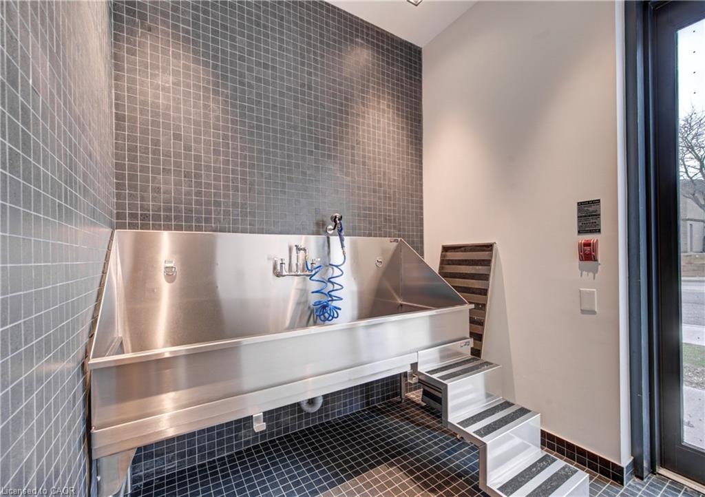 1310-2088 James Street, Burlington, ON, L7R 0H2 - 28