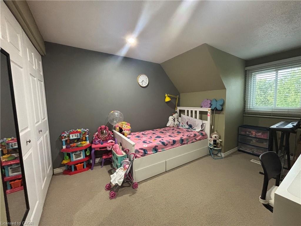 40 Caprice Court, Kitchener, ON, N2M 5M2 - 16
