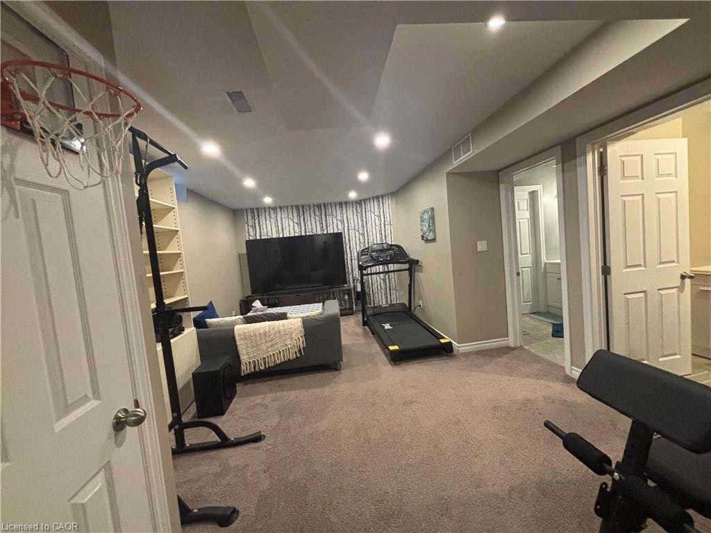 40 Caprice Court, Kitchener, ON, N2M 5M2 - 24