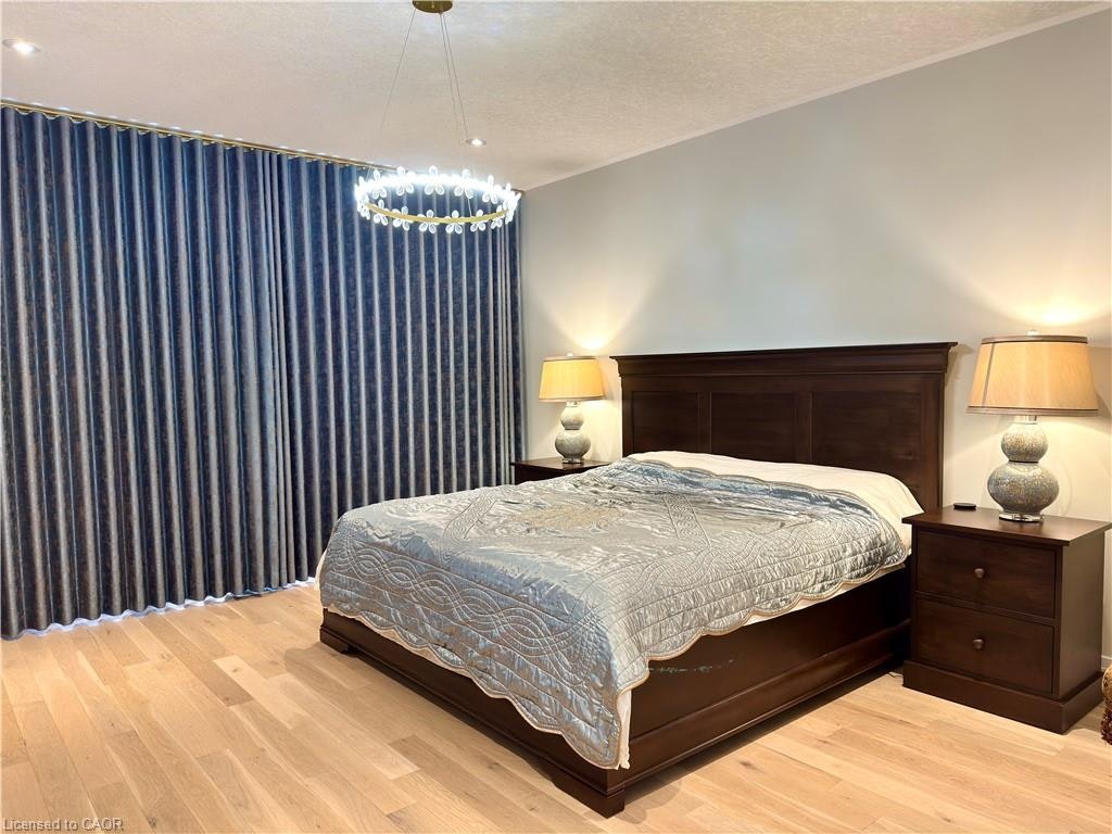 923 Eaglecrest Court, Kitchener, ON, N2K 0B8 - 26