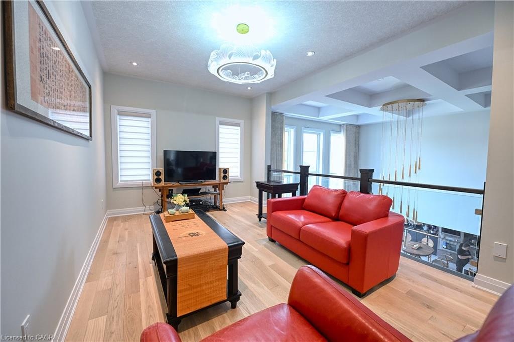 923 Eaglecrest Court, Kitchener, ON, N2K 0B8 - 24