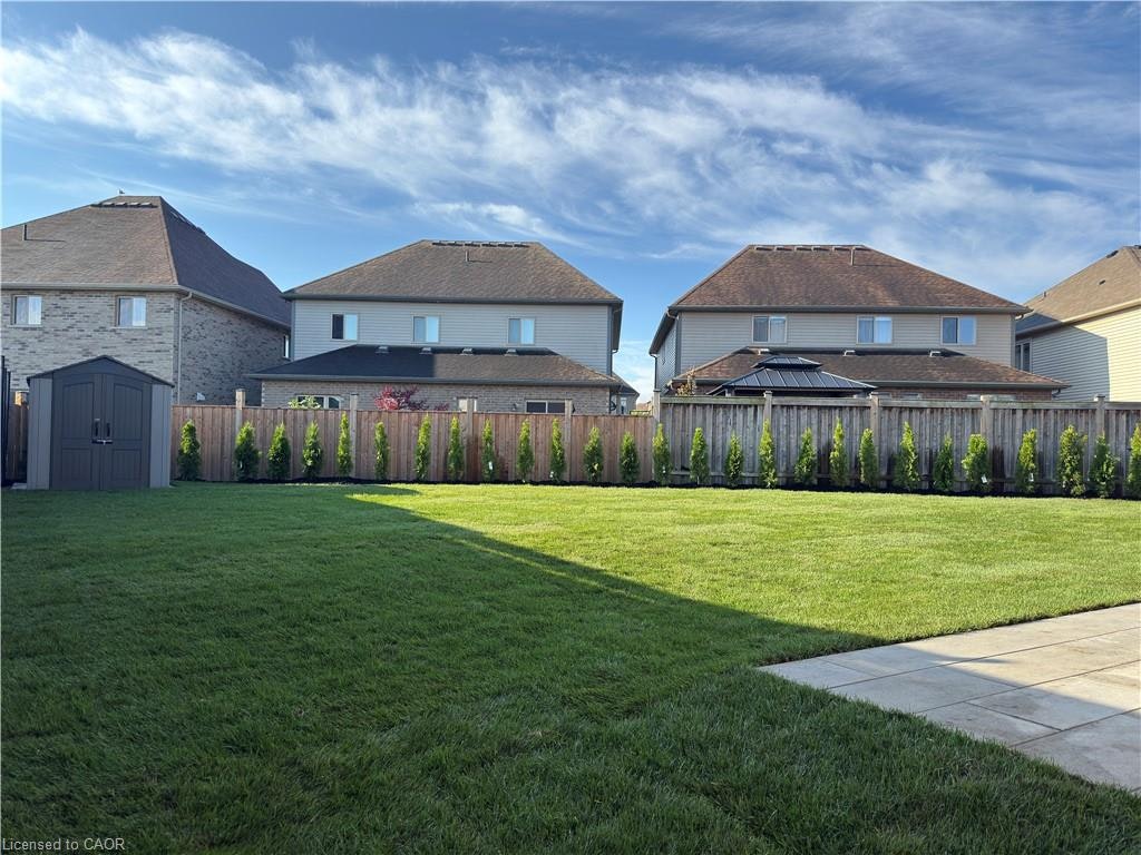 923 Eaglecrest Court, Kitchener, ON, N2K 0B8 - 40