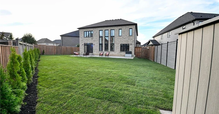 923 Eaglecrest Court, Kitchener, ON, N2K 0B8 - 44