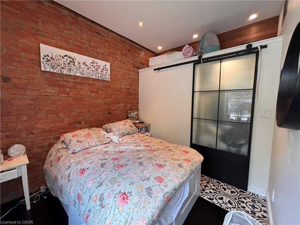 Upper-301 James Street N, Hamilton, ON, L8R 2L4 - 7