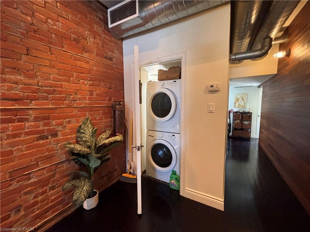 Upper-301 James Street N, Hamilton, ON, L8R 2L4 - 5