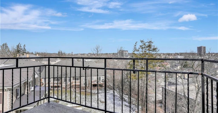 5N-26 Wentworth Avenue, Cambridge, ON, N1S 1G6 - 2
