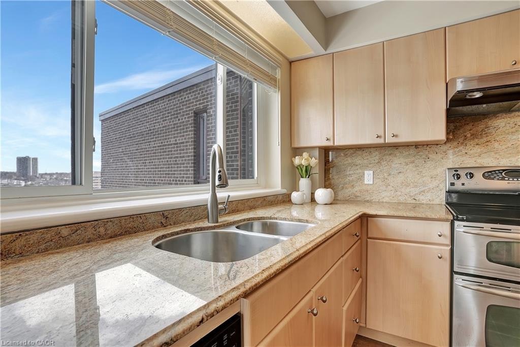5N-26 Wentworth Avenue, Cambridge, ON, N1S 1G6 - 9