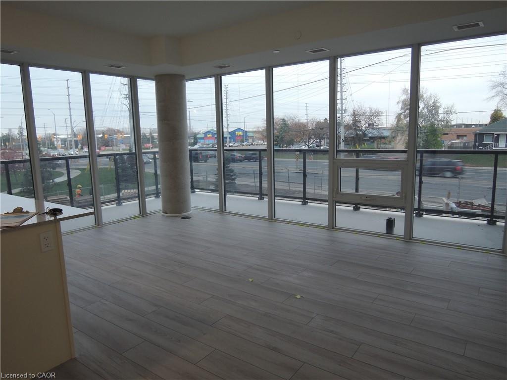 208-1035 Southdown Road, Mississauga, ON, L5J 0A2 - 7