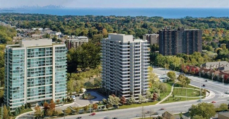 208-1035 Southdown Road, Mississauga, ON, L5J 0A2