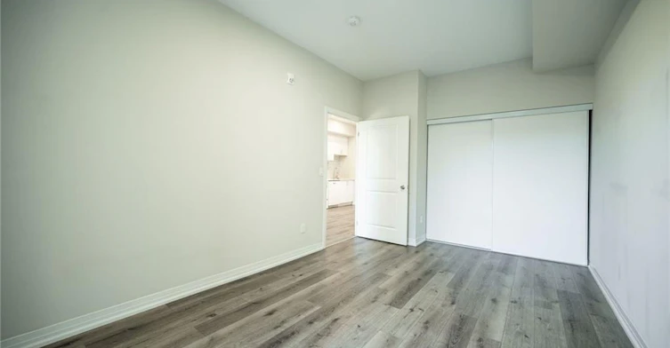 LP09-50 Herrick Avenue, St. Catharines, ON, L2P 2T9 - 27