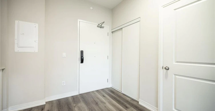 LP09-50 Herrick Avenue, St. Catharines, ON, L2P 2T9 - 10