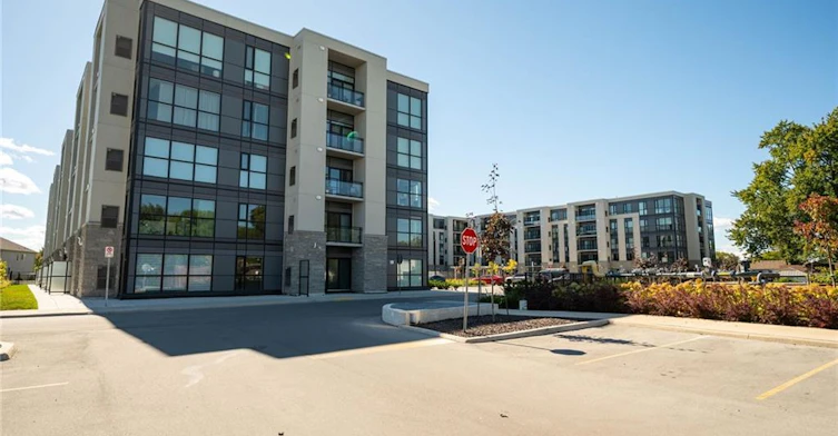 LP09-50 Herrick Avenue, St. Catharines, ON, L2P 2T9