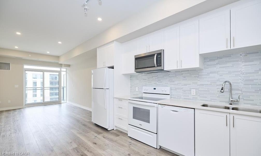 LP09-50 Herrick Avenue, St. Catharines, ON, L2P 2T9 - 3