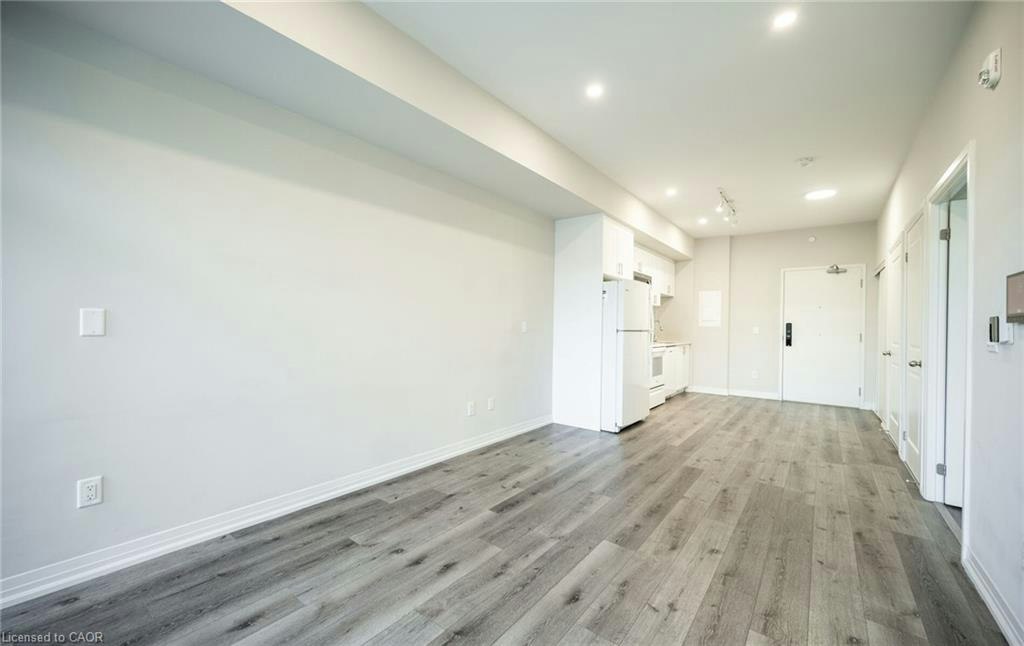 LP09-50 Herrick Avenue, St. Catharines, ON, L2P 2T9 - 16