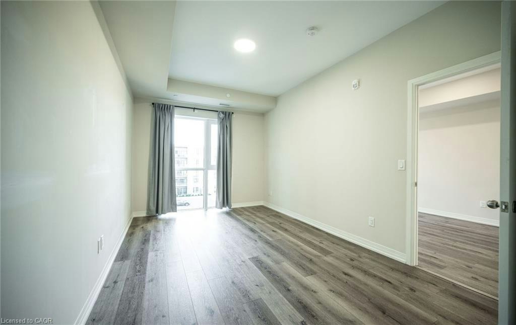 LP09-50 Herrick Avenue, St. Catharines, ON, L2P 2T9 - 25