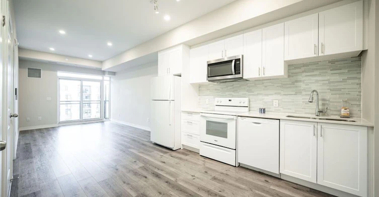 LP09-50 Herrick Avenue, St. Catharines, ON, L2P 2T9 - 22