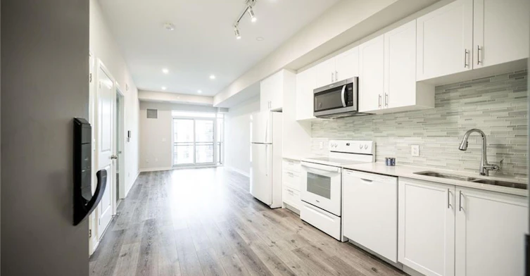 LP09-50 Herrick Avenue, St. Catharines, ON, L2P 2T9 - 7