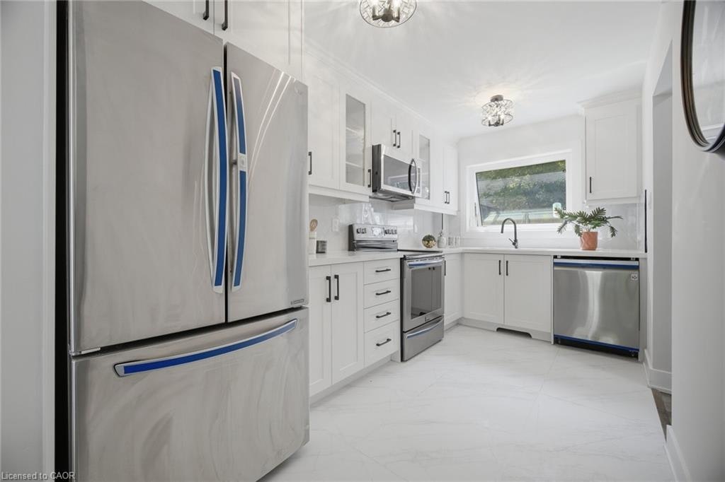 1345 Playford Road, Mississauga, ON, L5J 3V9