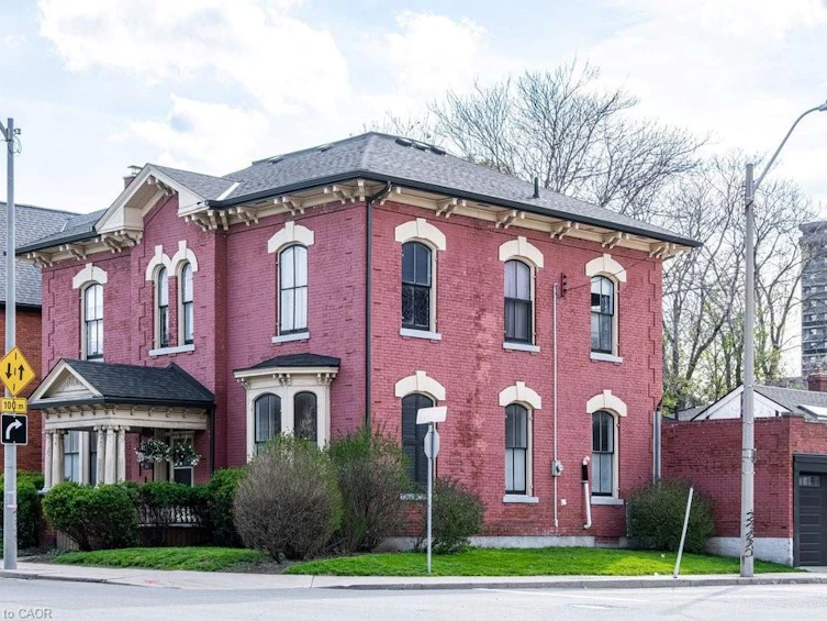 58 Wellington Street S, Hamilton, ON, L8N 2R1 - 6