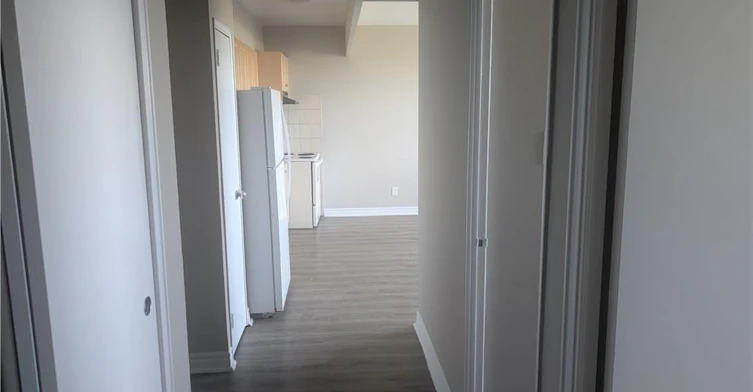 739 D-468 Ottawa Street N, Hamilton, ON, L8H 4A6 - 5
