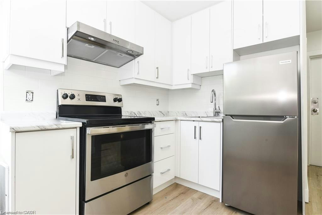 5-13 Westinghouse Avenue, Hamilton, ON, L8L 6E4 - 2