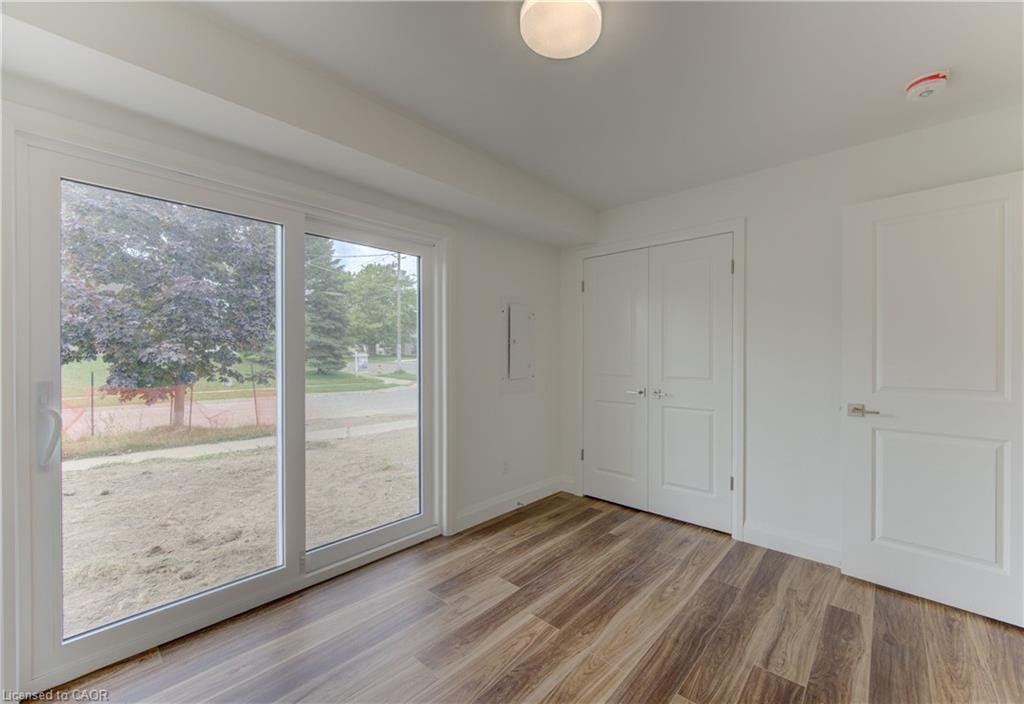 B-93 Kinzie Avenue, Kitchener, ON, N2A 1S5 - 11