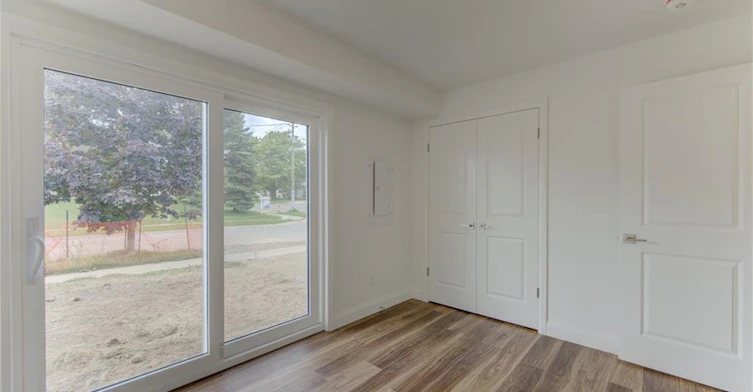 B-93 Kinzie Avenue, Kitchener, ON, N2A 1S5 - 11