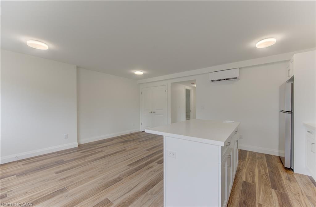 B-93 Kinzie Avenue, Kitchener, ON, N2A 1S5 - 5