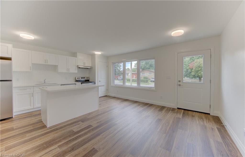 B-93 Kinzie Avenue, Kitchener, ON, N2A 1S5 - 2