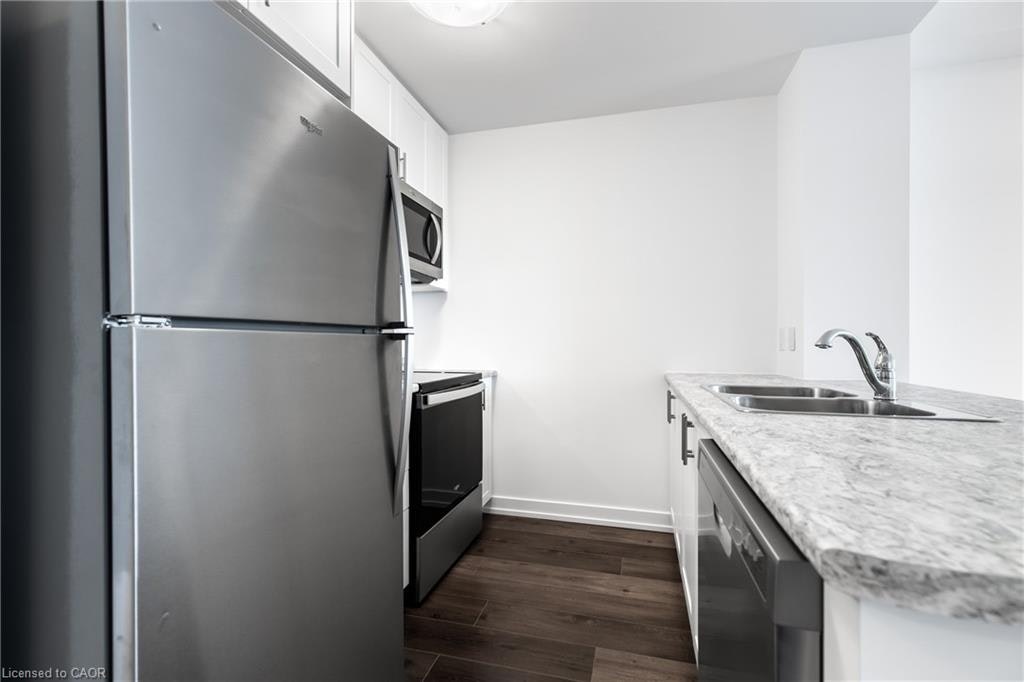 417-470 Dundas Street E, Hamilton, ON, L8B 2A6 - 8