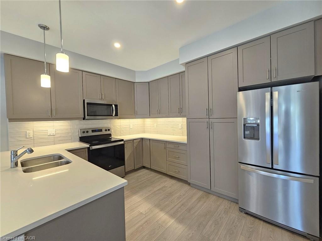 70-51 Sparrow Avenue, Cambridge, ON, N1T 0E5 - 8