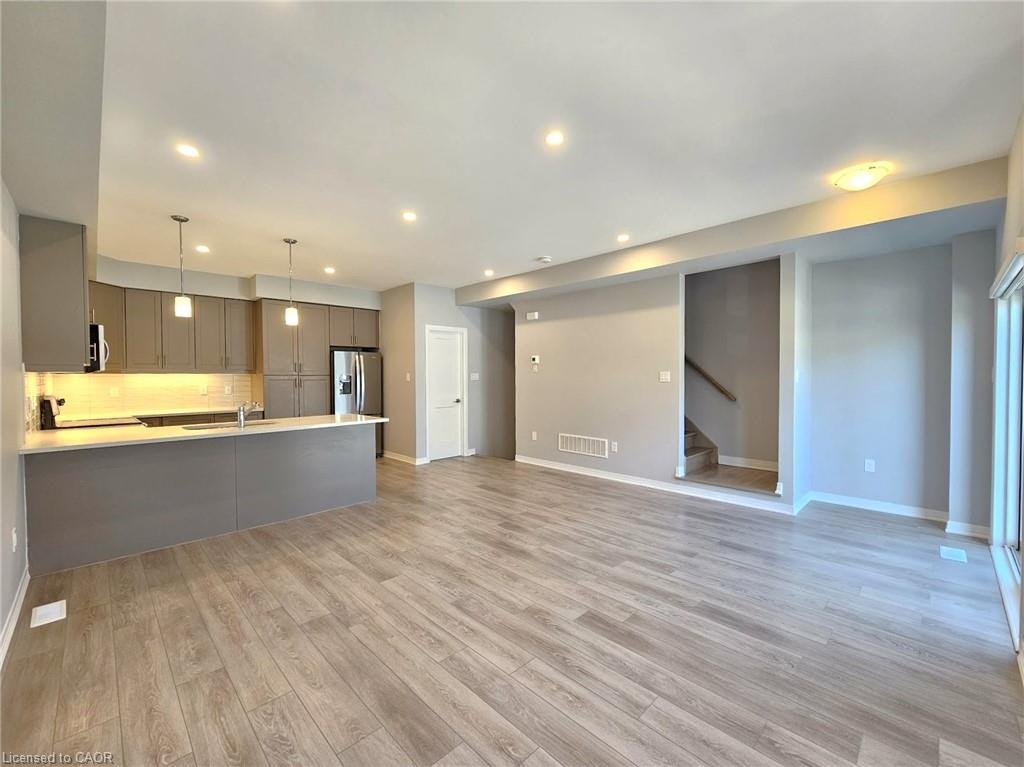 70-51 Sparrow Avenue, Cambridge, ON, N1T 0E5 - 7