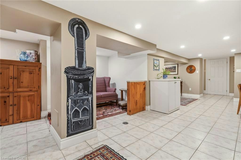 2116 Caroline Street, Burlington, ON, L7R 1L8 - 35