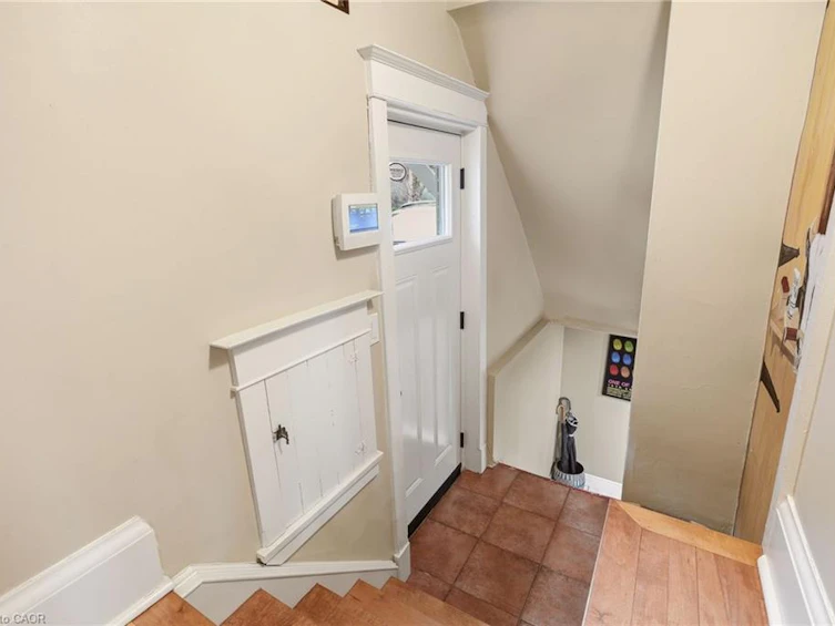 2116 Caroline Street, Burlington, ON, L7R 1L8 - 32