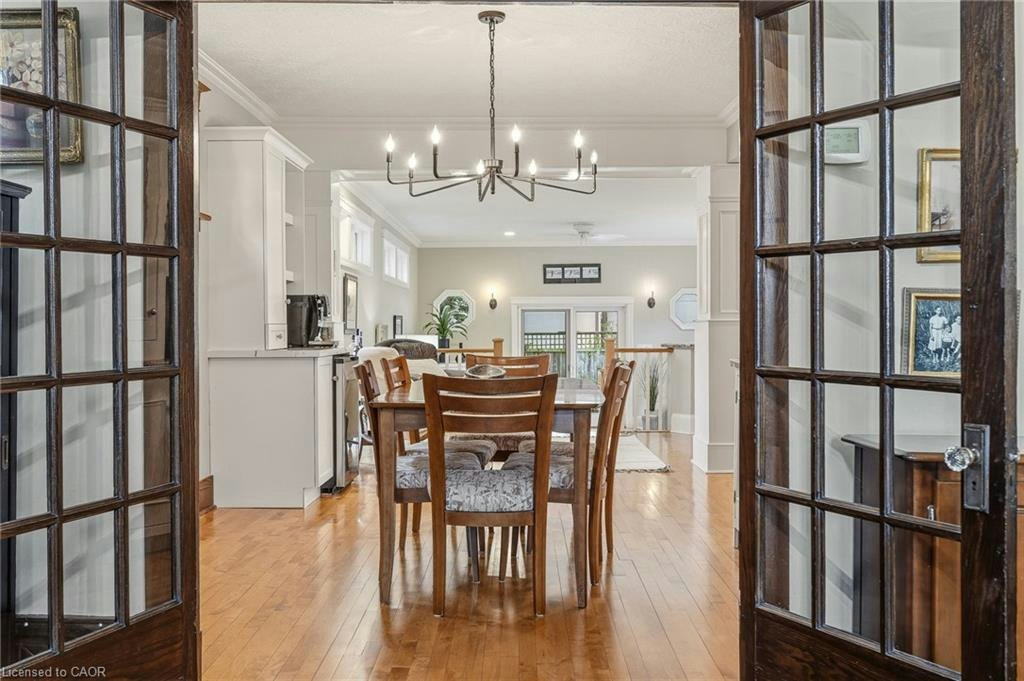 2116 Caroline Street, Burlington, ON, L7R 1L8 - 11