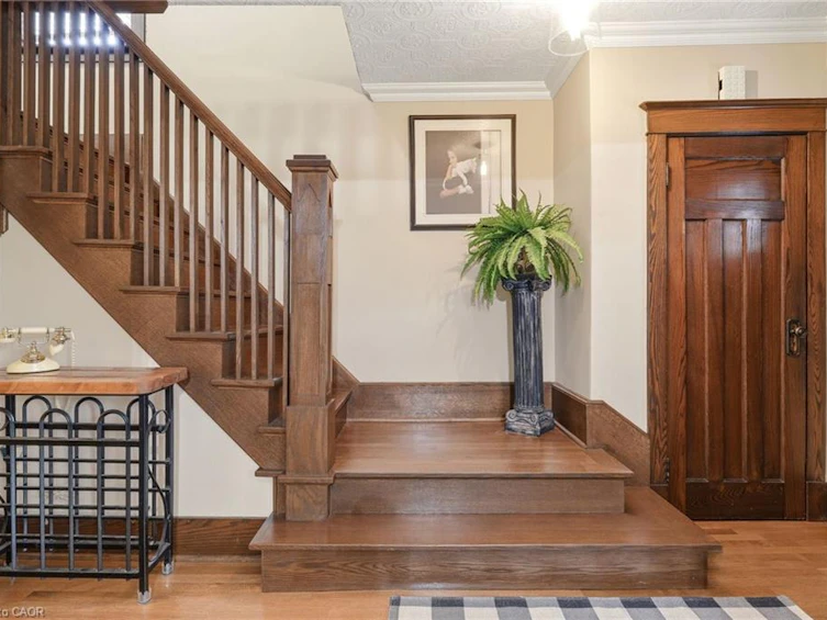 2116 Caroline Street, Burlington, ON, L7R 1L8 - 6
