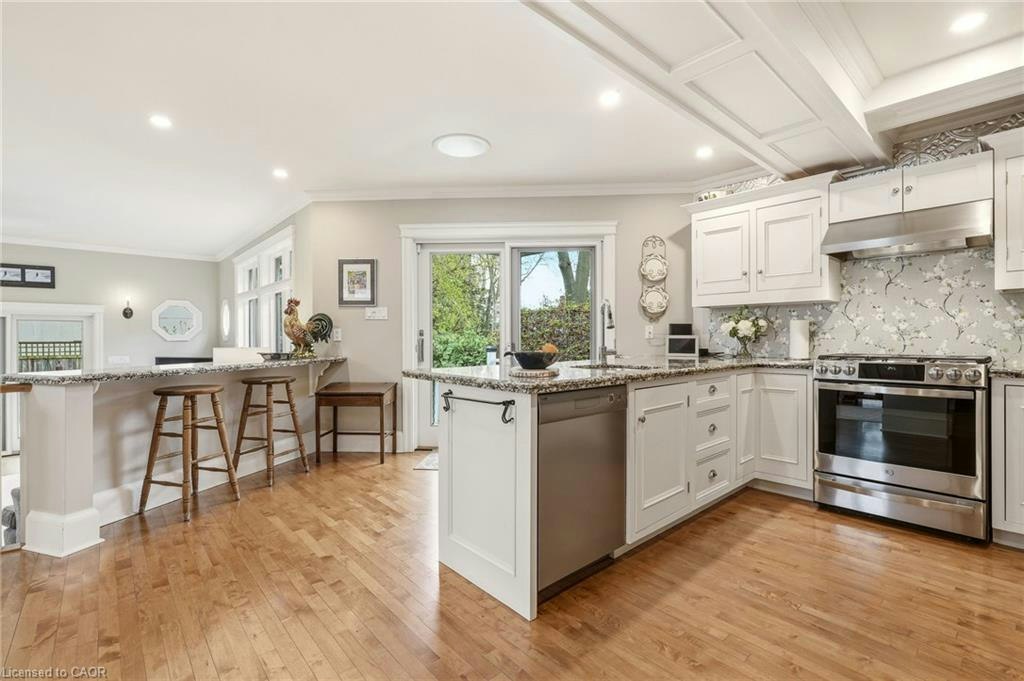 2116 Caroline Street, Burlington, ON, L7R 1L8 - 15