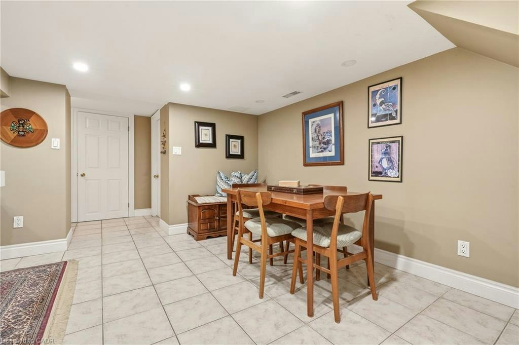 2116 Caroline Street, Burlington, ON, L7R 1L8 - 34