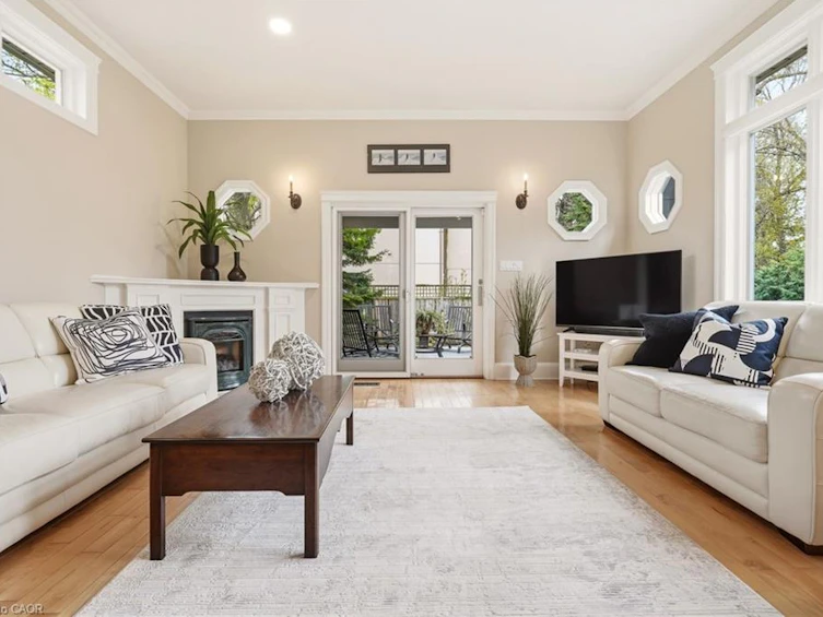 2116 Caroline Street, Burlington, ON, L7R 1L8 - 19
