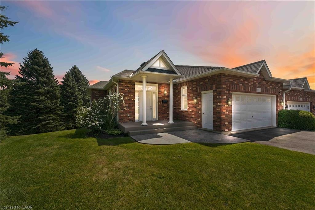 2182 Stonehaven Avenue, Niagara Falls, ON, L2J 4K2